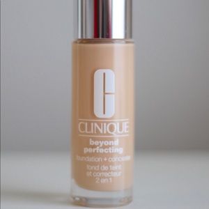 Clinique Beyond Perfecting Foundation & Concealer
